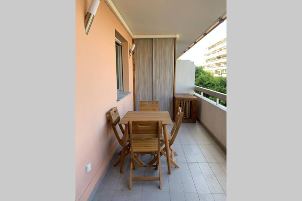Juan Les Pins Joli T2 Parking Inclus! Apartment Antibes Exterior photo